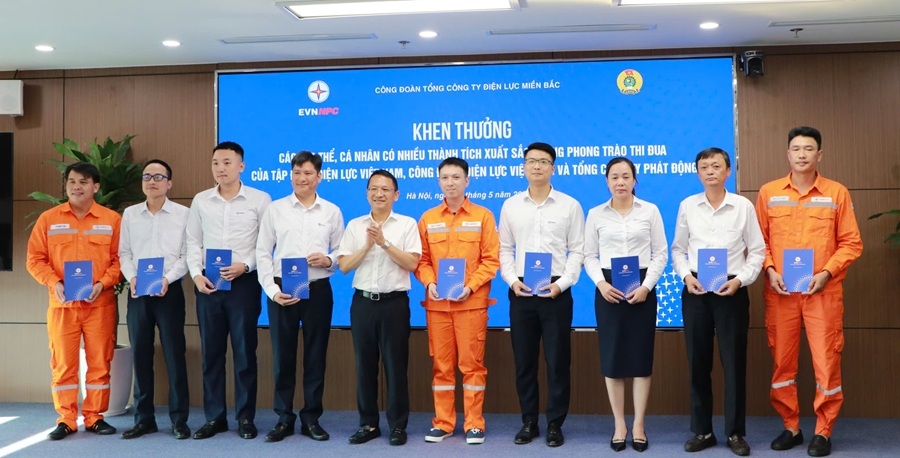 1 anh đc tân