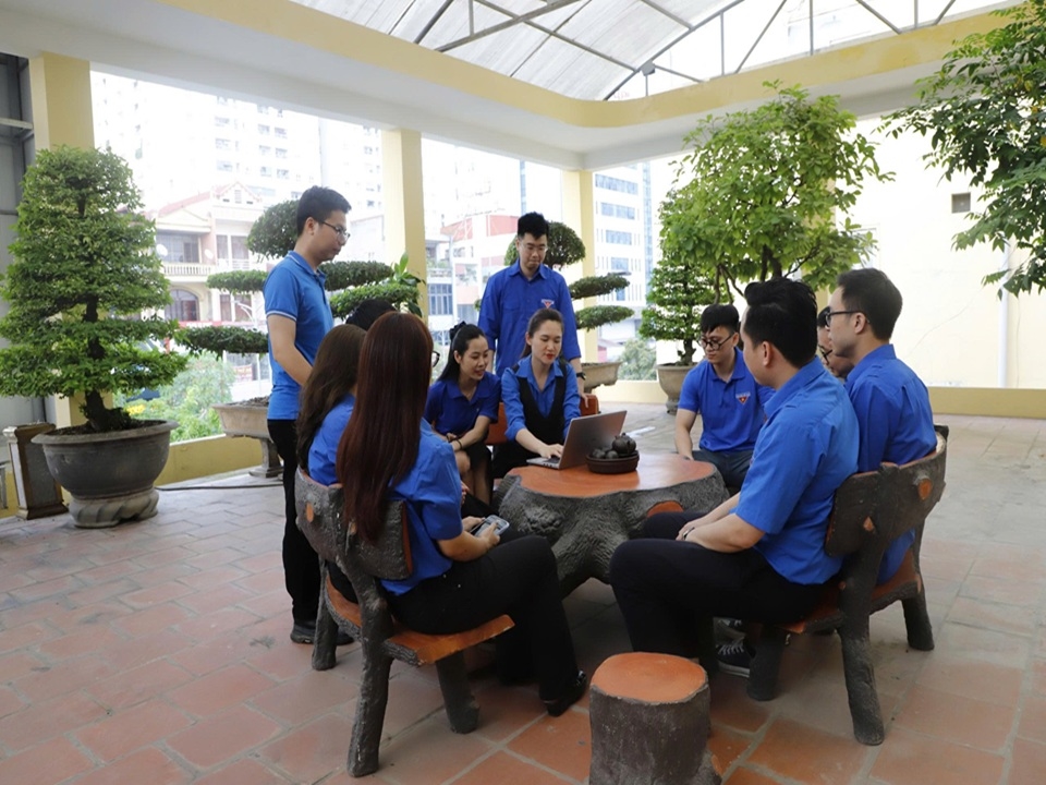 Trang5
