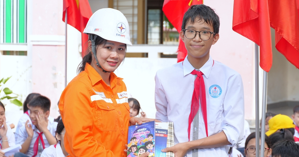 Lan tỏa văn hóa sử dụng điện an toàn, tiết kiệm từ học đường