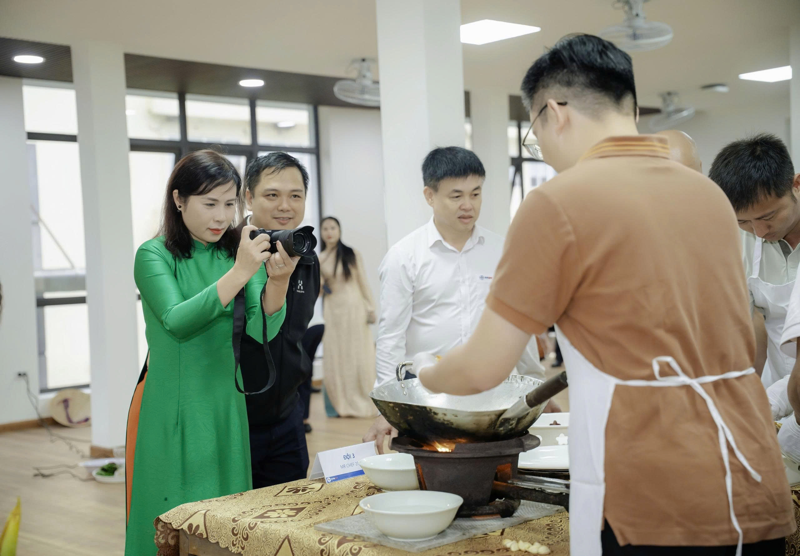 thủy nghệ an