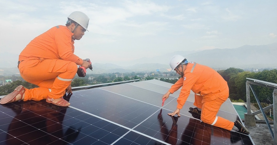 Điện mặt trời mái nhà ở miền núi Lào Cai: Khi công nghệ mở rộng giới hạn bức xạ tự nhiên