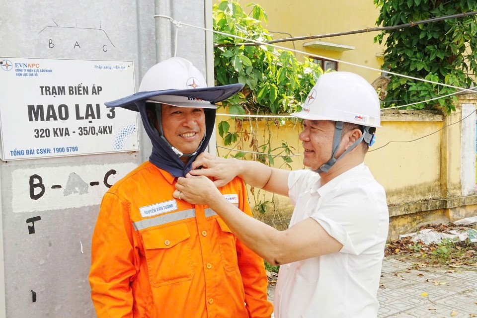 Nắng nong2026.4