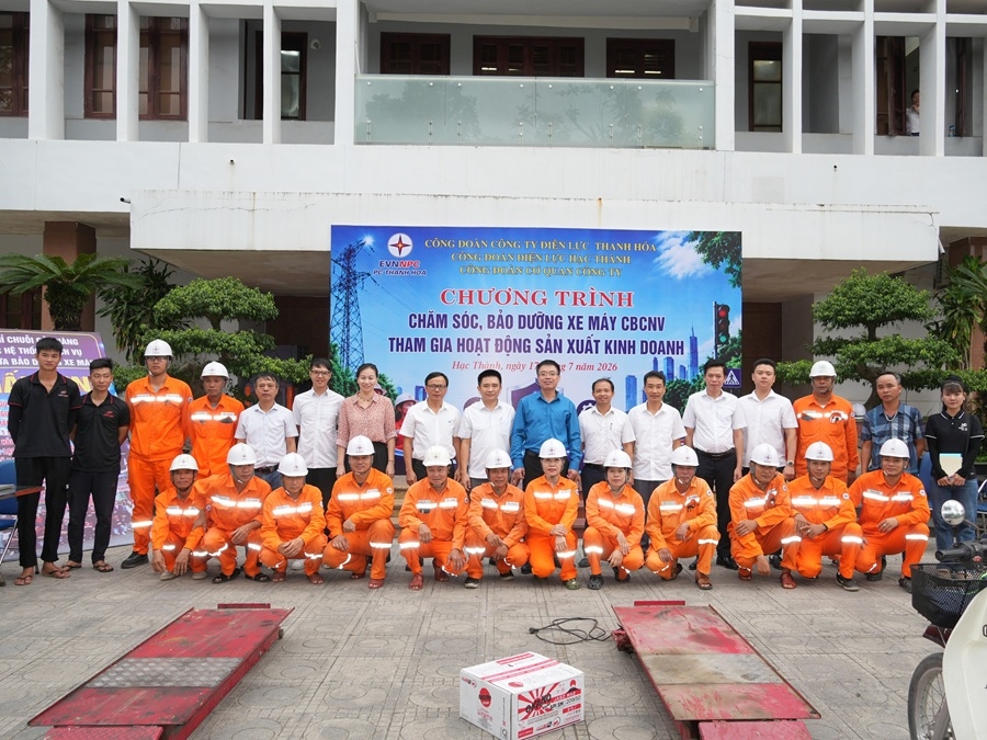 Hơn 1.400 CBCNV Công ty Điện lực Thanh Hóa được hỗ trợ bảo dưỡng phương tiện phục vụ sản xuất kinh doanh