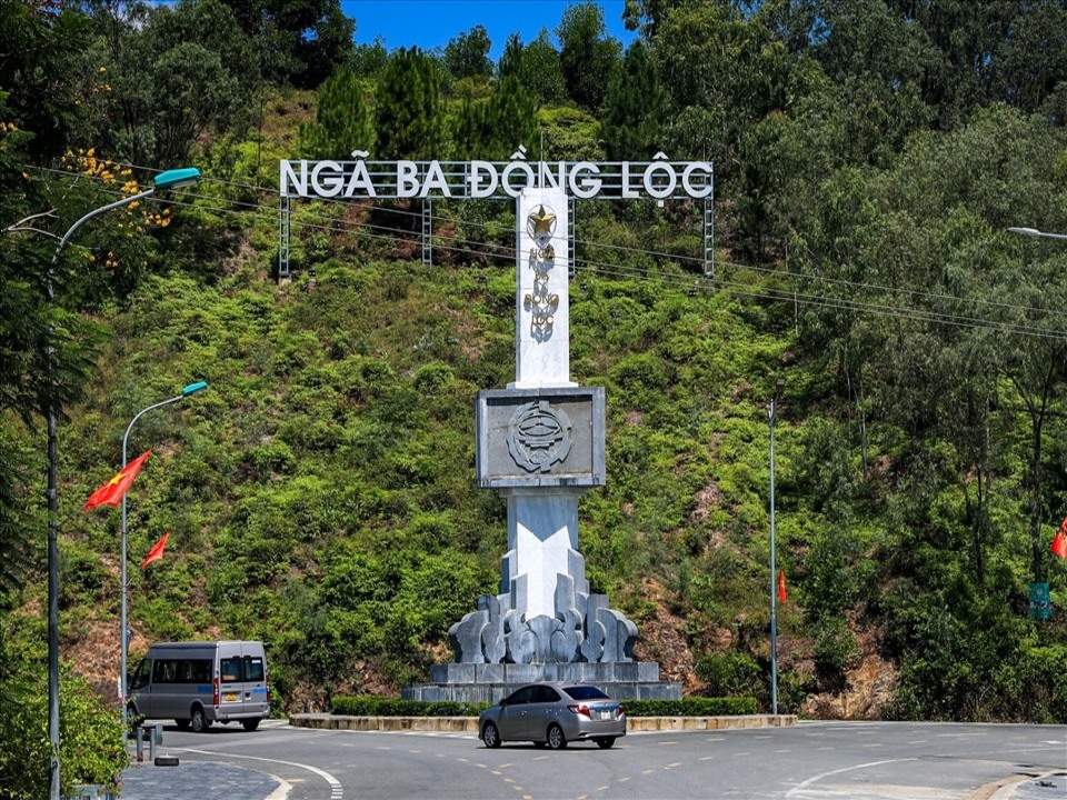 Nga-Ba-Dong-Loc1