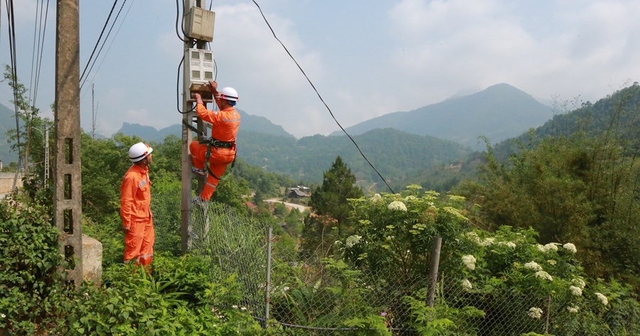 Chuẩn hóa quy trình, nâng cao chất lượng công tác kinh doanh điện năng