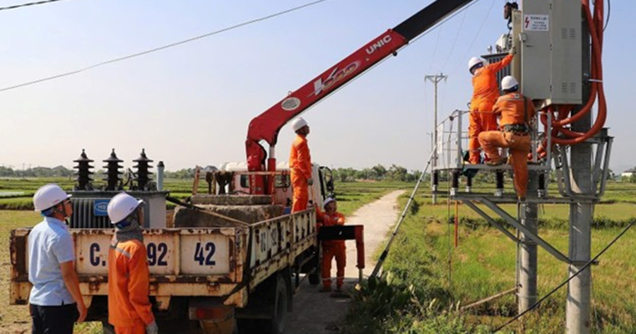 Hà Tĩnh: Giữ vững dòng điện dịp Quốc khánh 2/9 và khai giảng năm học mới