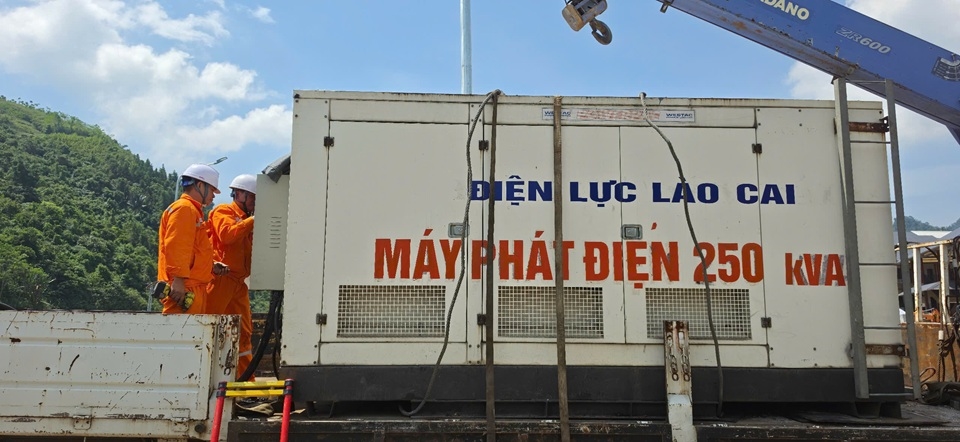 3. 2. Đấu nối máy phát điện dự phòng 250KVA tại điểm Trường Phổ thông Nội trú TH&THCS Mường Khương