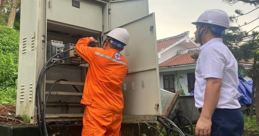 Sắc cam thầm lặng giữ ánh sáng cho Lễ hội Thành Tuyên