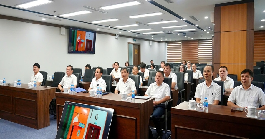 Đảng bộ EVNNPC tham gia quán triệt, triển khai Hội nghị Trung ương 3 khóa XIV và kế hoạch hành động của Đảng ủy Bộ Tài Chính