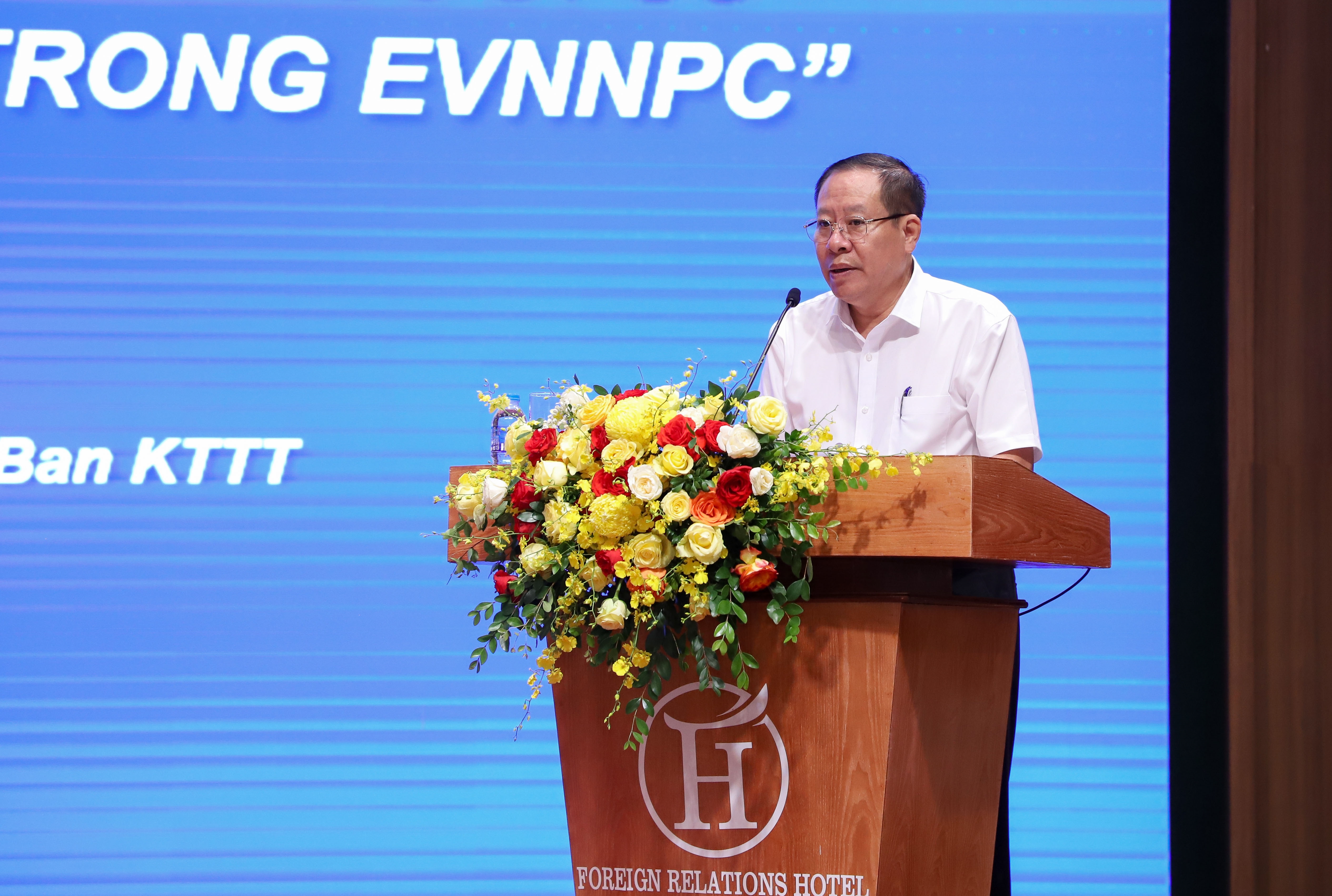 300926_Hoinghi_nguoilaodong_EVNNPC_VII_2026-10