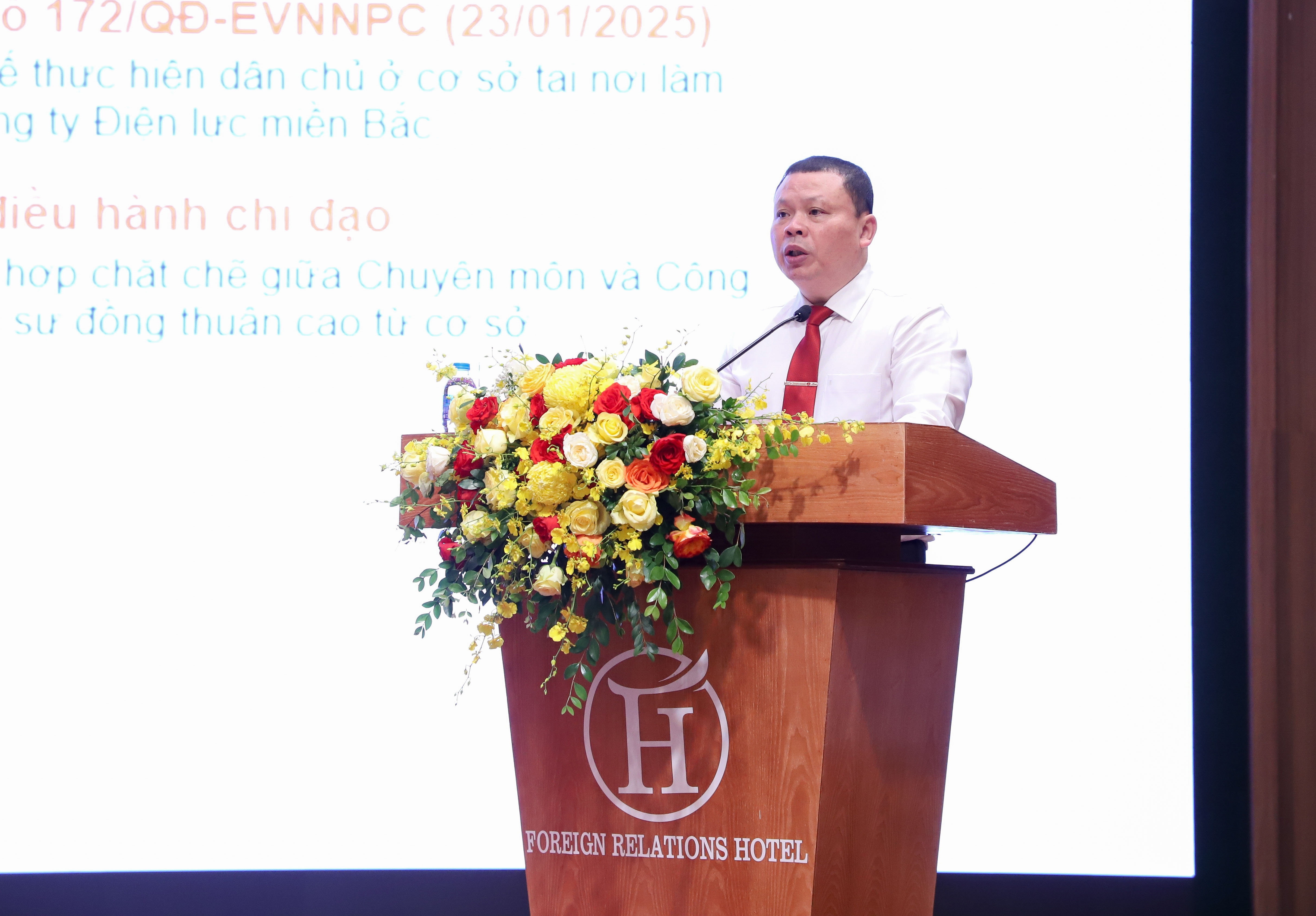 300926_Hoinghi_nguoilaodong_EVNNPC_VII_2026-8