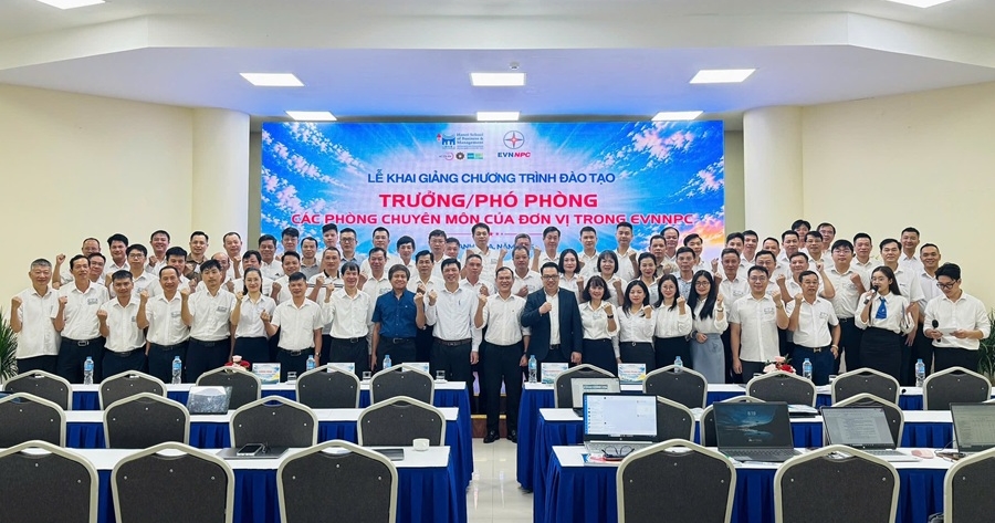 EVNNPC nâng cao năng lực quản lý cấp phòng trước yêu cầu mới