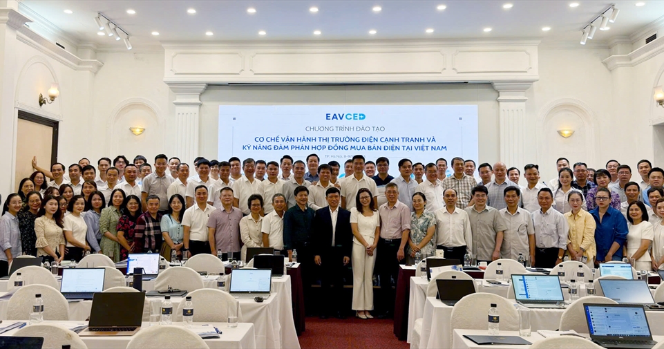 EVNNPC nâng cao năng lực thích ứng với thị trường điện cạnh tranh