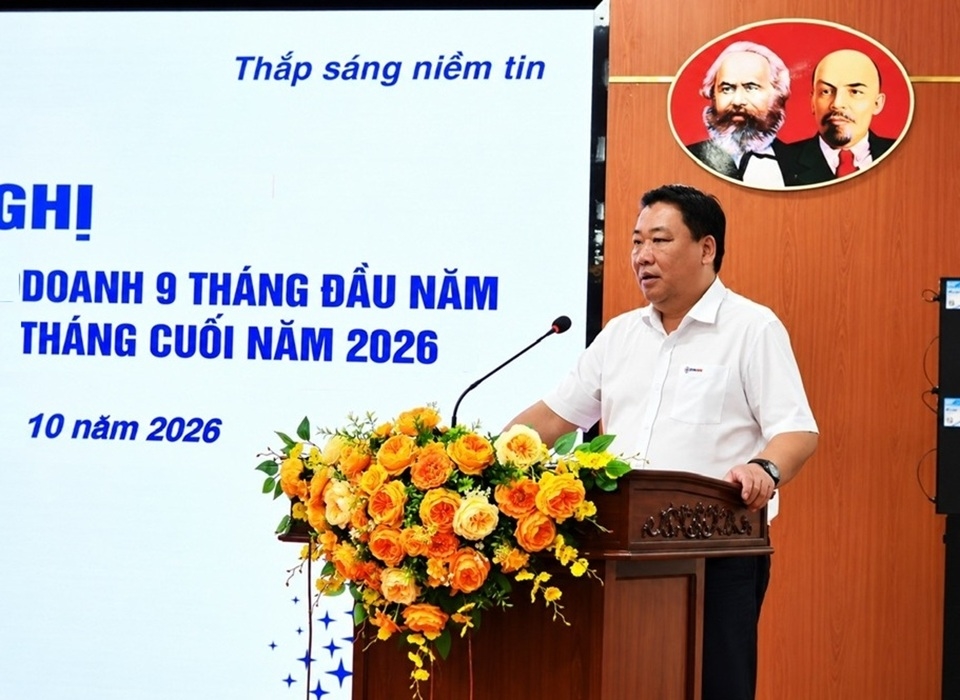 ongTrinhphatbieu (2)