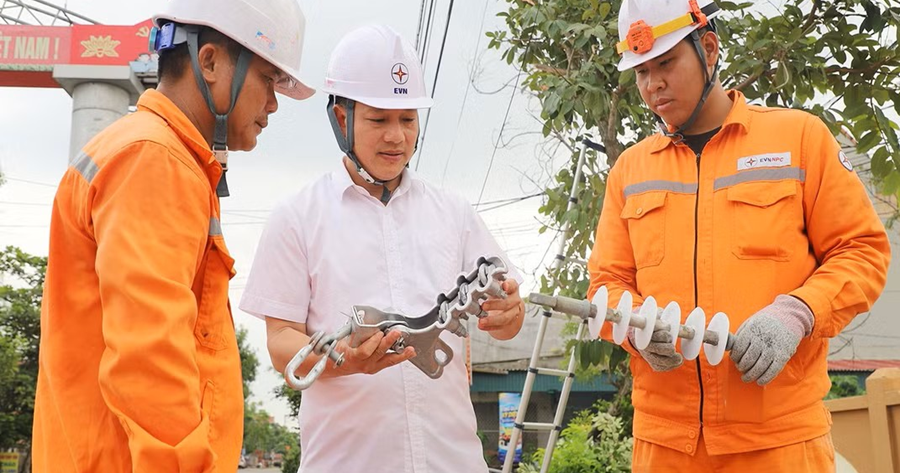Công ty Điện lực Hà Tĩnh tập trung hoàn thành chỉ tiêu giảm tổn thất điện năng năm 2026